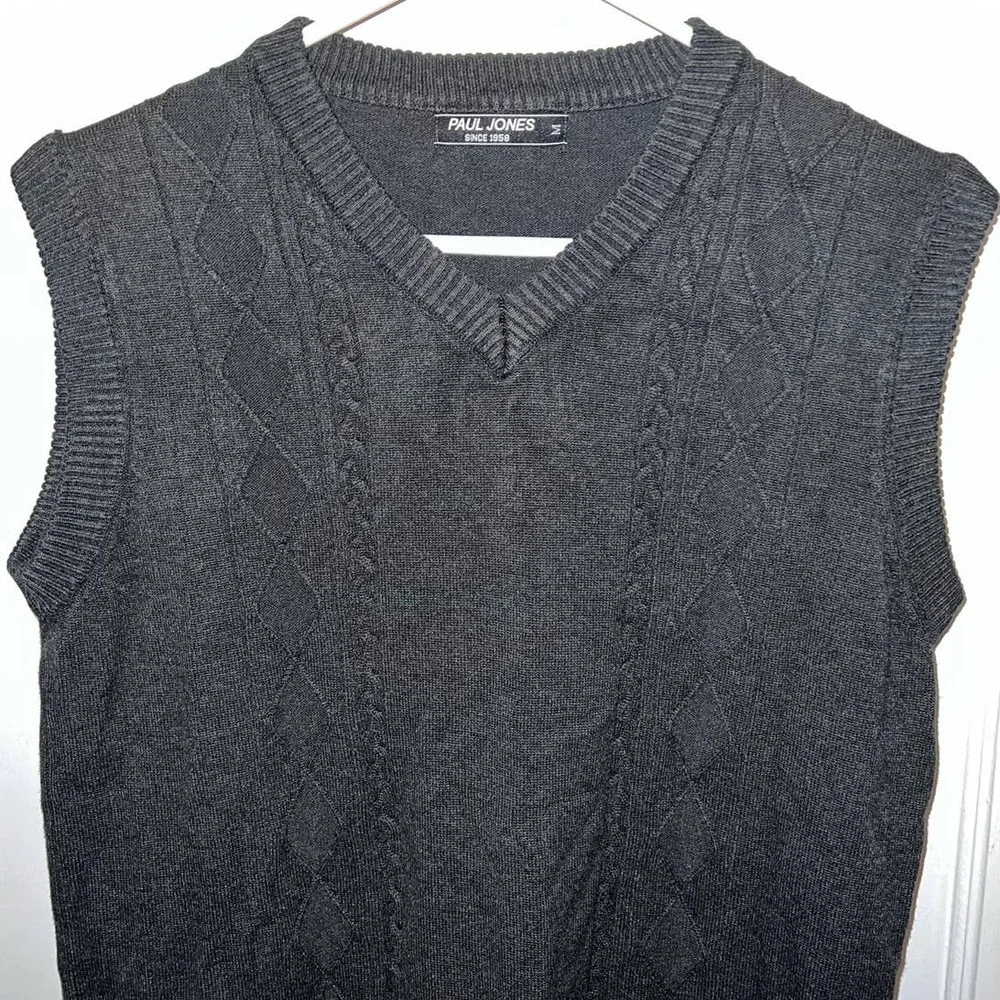Paul Jones mens cable knit sweater vest size M